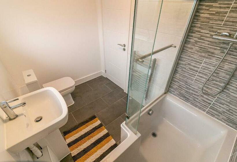 ホテル Denby Lodge