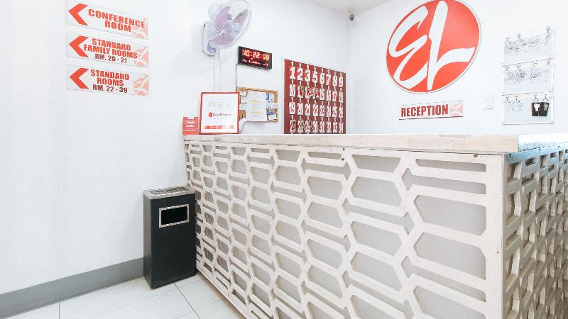 호텔 Reddoorz @ El Highway  Bulacan