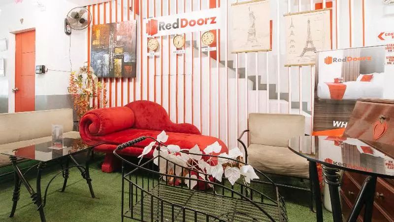 Hotelli Reddoorz @ El Highway  Bulacan