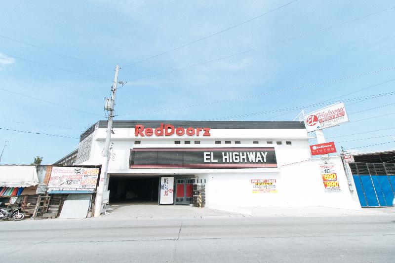 호텔 Reddoorz @ El Highway  Bulacan