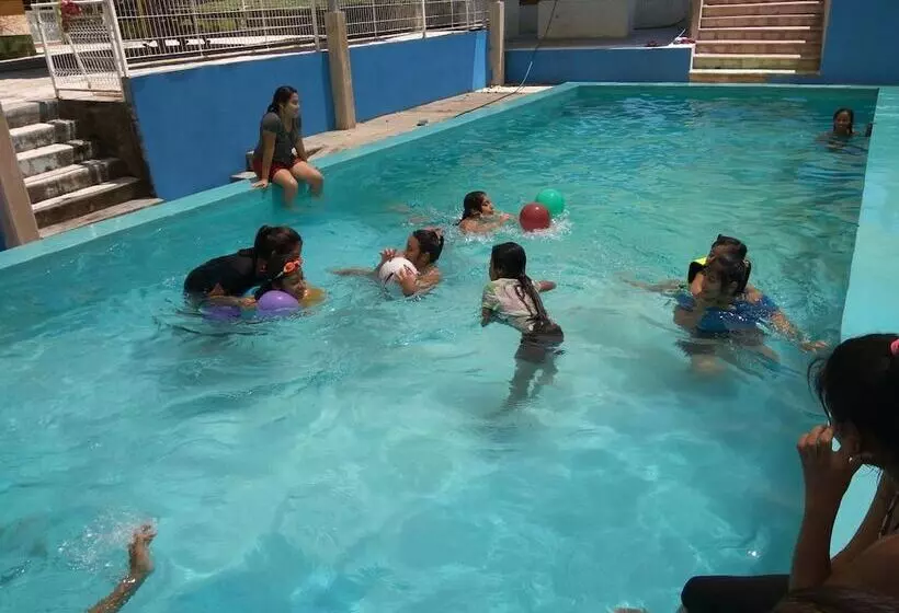 ホテル Cabañas El Porvenir