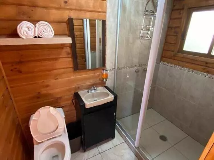 هتل Cabañas Treje