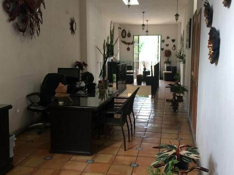 בית מלון כפרי Amador