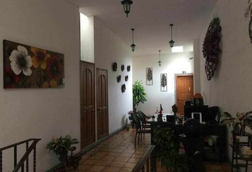 בית מלון כפרי Amador