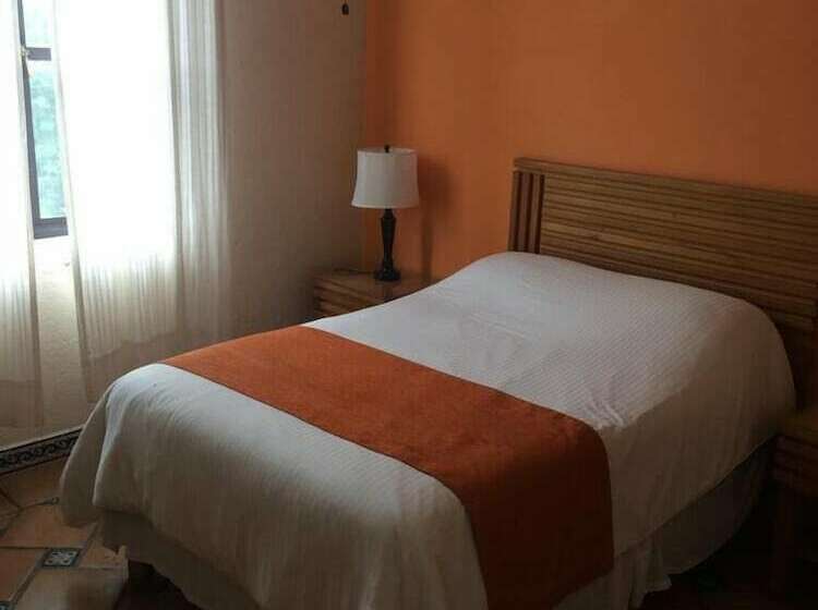 בית מלון כפרי Amador