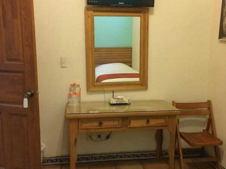 בית מלון כפרי Amador