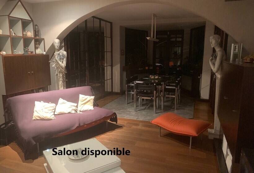 호텔 Chambres D Hôte  L écureuil  Proche De Mons, Pairi Daiza, à Côté De Spark Oh