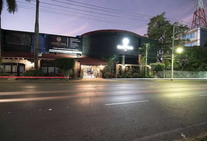 هتل Grand Vista Cuernavaca