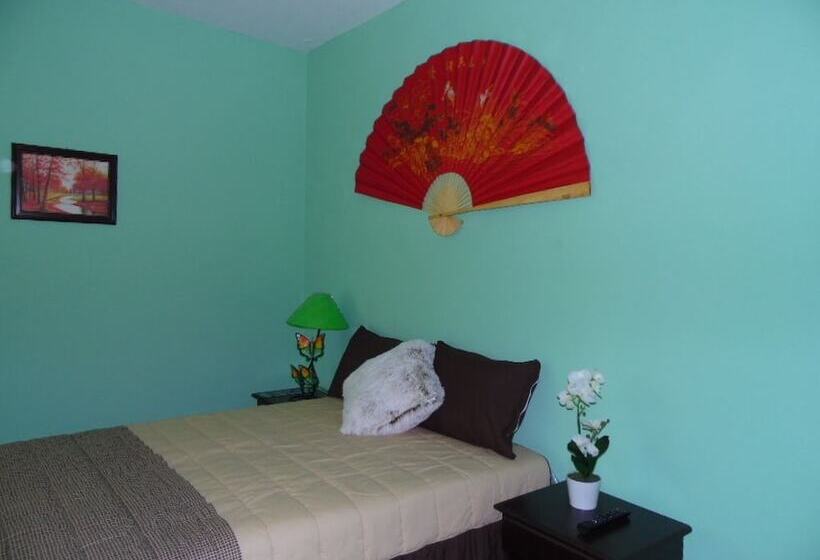 هتل La Casa Del Cheff