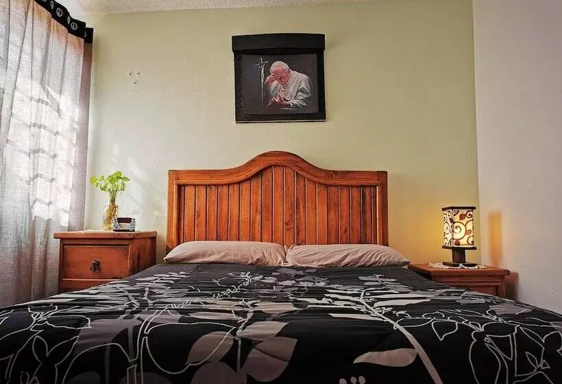 Hotelli Mi Casita Izcalli