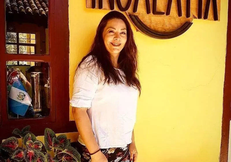 ホテル Oj Wayan Hostal