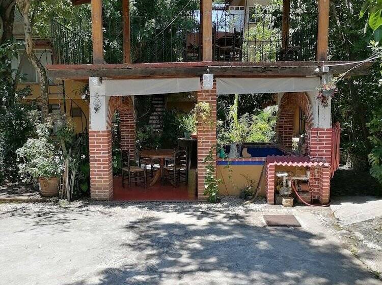 Otel Posada Bugambilias