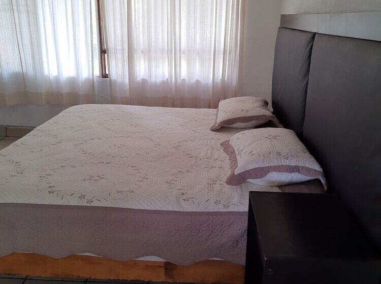 Otel Posada Bugambilias