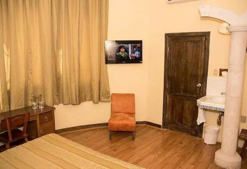 هتل Roma