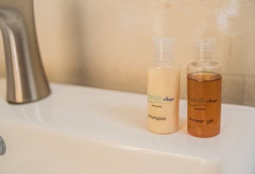 هتل Thundi Village And Spa