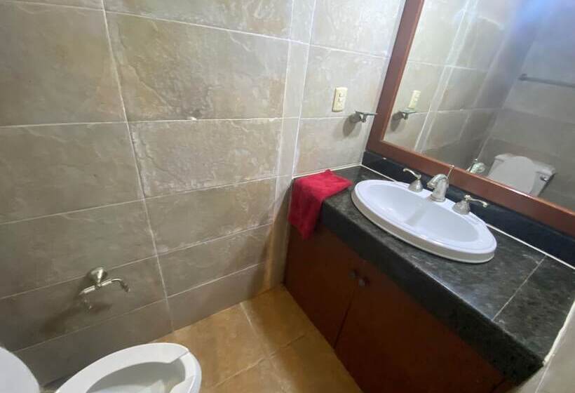 هتل Tribe On The Beach