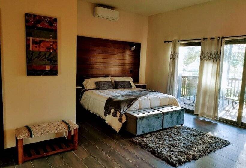 Omni Sancti Hotel Boutique & Polo Club