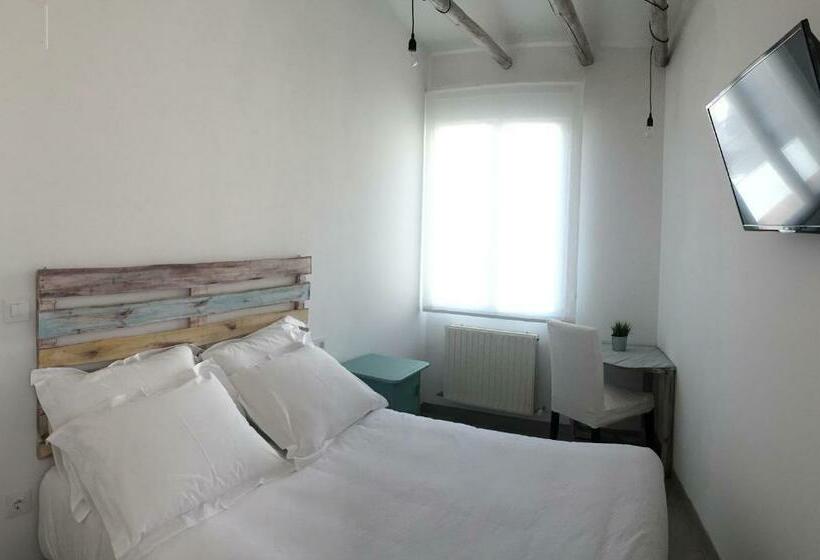 بنسيون Hostal Gargal