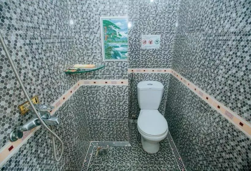 تختخواب و صبحانه Nhà Nghỉ Kim Lài   đối Diện Bệnh Viện Tỉnh Gia Lai  132 Tôn Thất Tùng