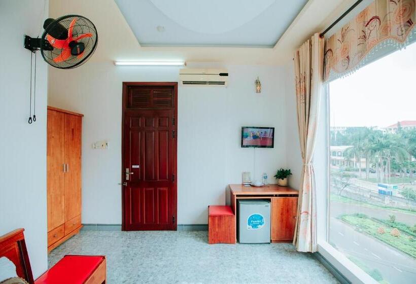 تختخواب و صبحانه Nhà Nghỉ Kim Lài   đối Diện Bệnh Viện Tỉnh Gia Lai  132 Tôn Thất Tùng