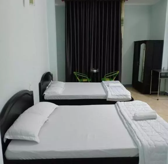 تختخواب و صبحانه Nhà Nghỉ Kim Lài   đối Diện Bệnh Viện Tỉnh Gia Lai  132 Tôn Thất Tùng