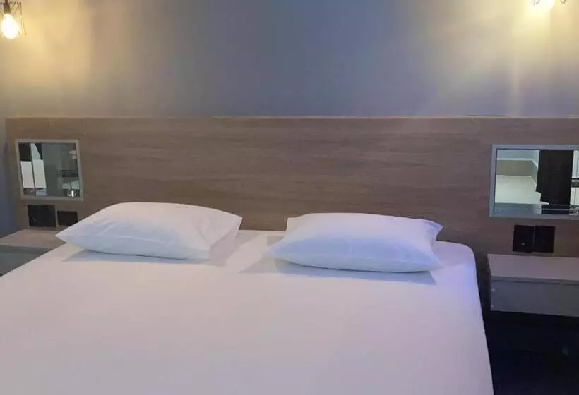 Drops Express Motel