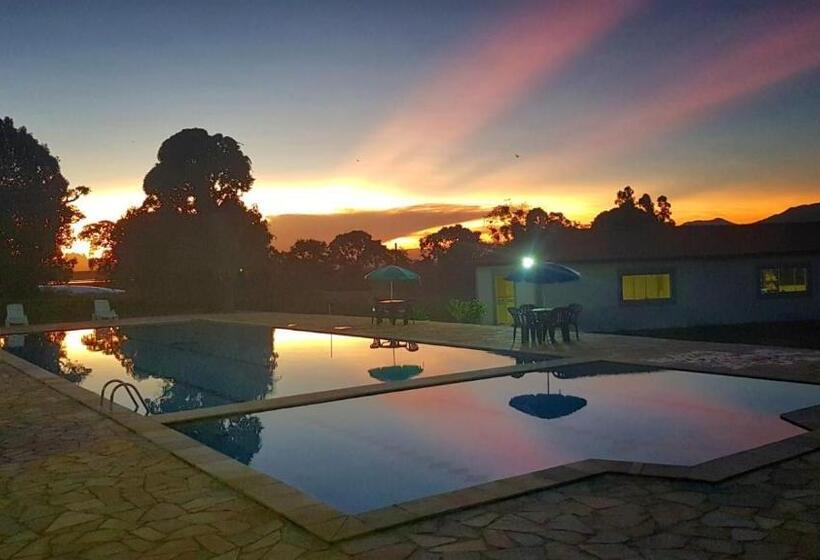 بنسيون Pousada Esperança