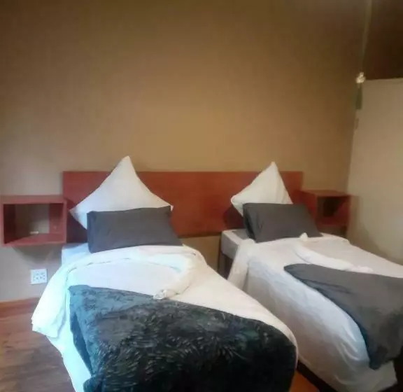 ペンション Sasha Guest House
