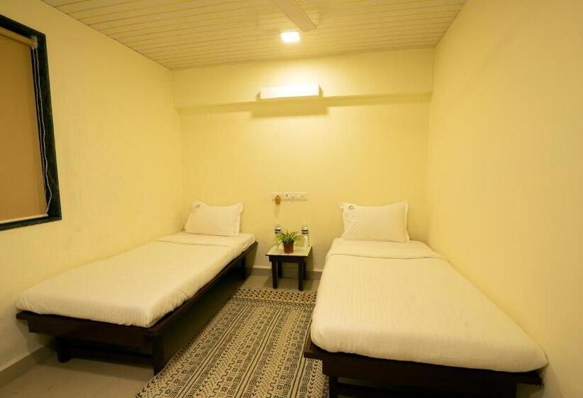 Flora Ecostay Resort And Spa Lonavala