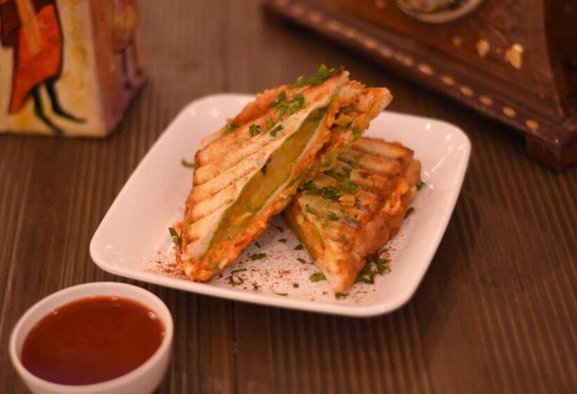 Flora Ecostay Resort And Spa Lonavala