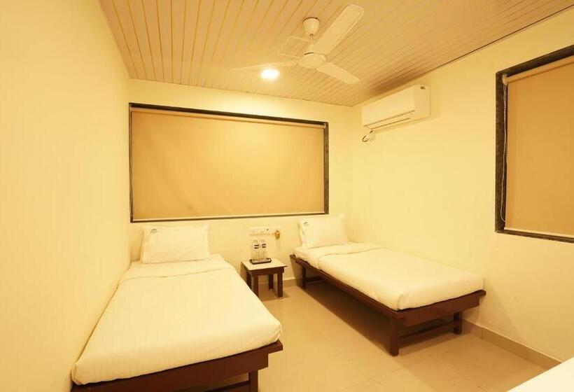 Flora Ecostay Resort And Spa Lonavala