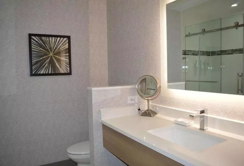 ホテル Best Western Premier Route 97 Vernon