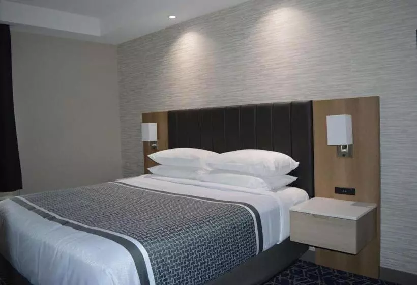 ホテル Best Western Premier Route 97 Vernon