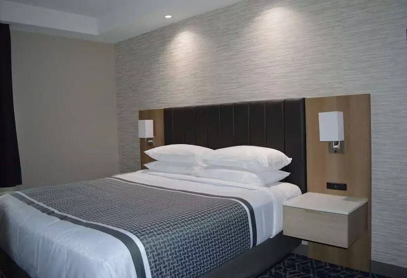 ホテル Best Western Premier Route 97 Vernon