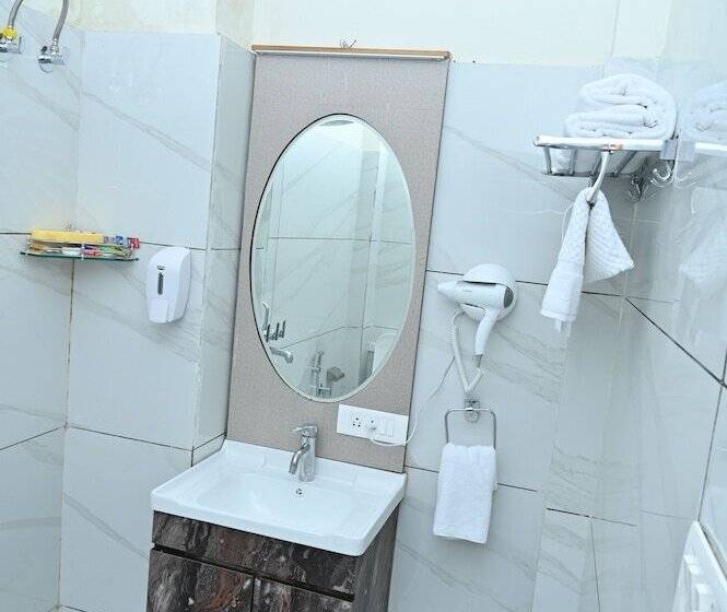 Отель Bhairav Niwas