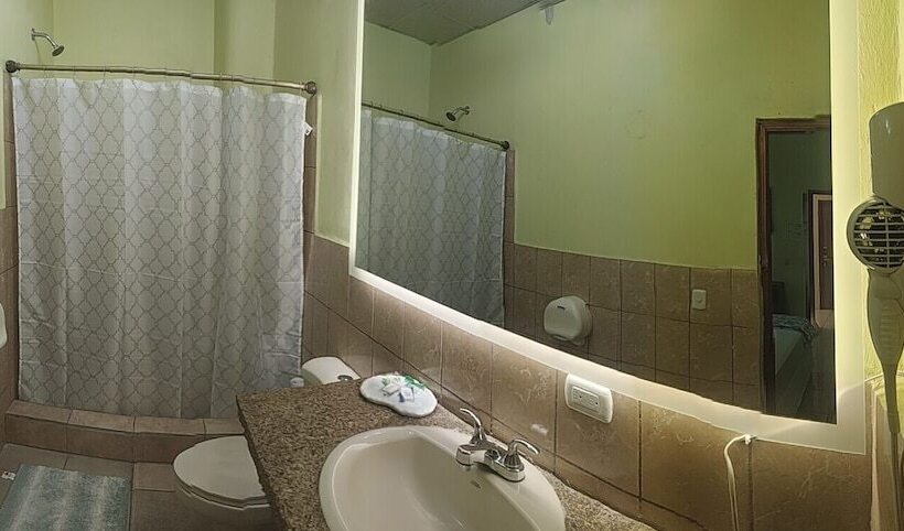 هتل El Campanario