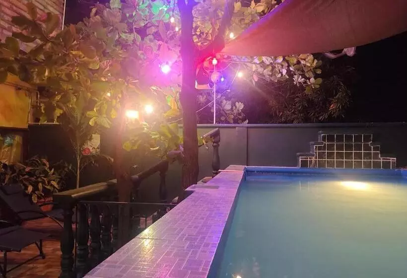 ホテル El Campanario