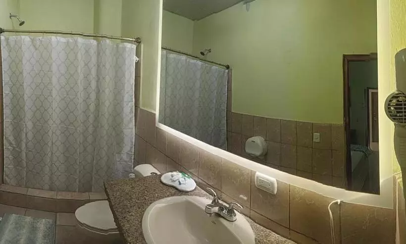 ホテル El Campanario