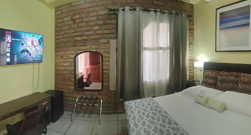 هتل El Campanario