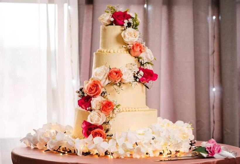 هتل El Campanario