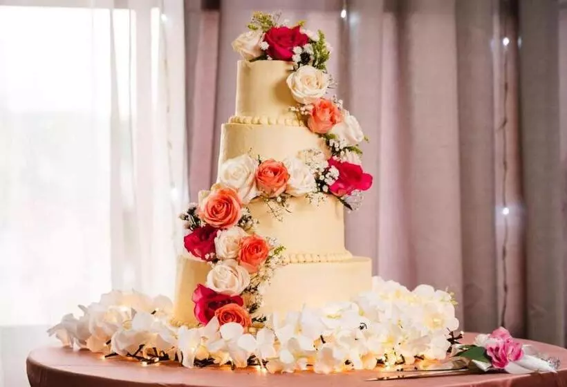 ホテル El Campanario