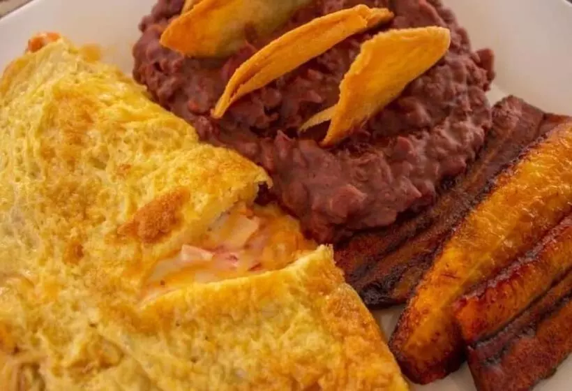 ホテル El Campanario