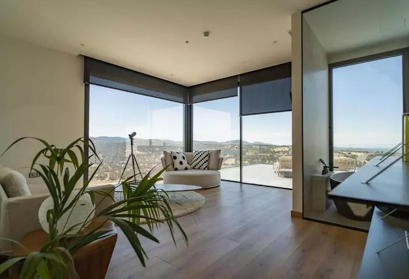 Hotelli Es Desconecta2