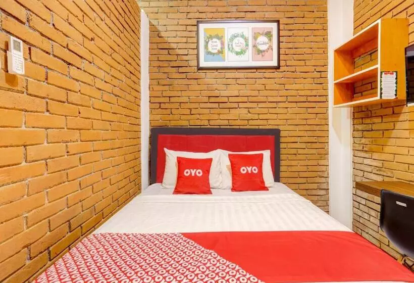 Hotel D Kost In Kandri Semarang
