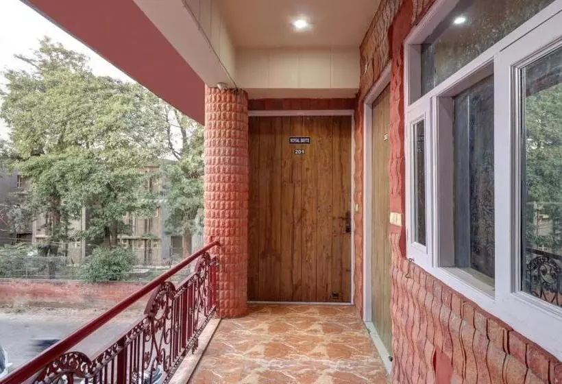 Hotel Vikrant