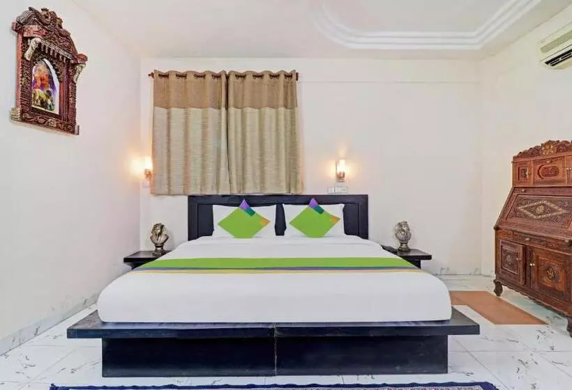 Hotel Vikrant