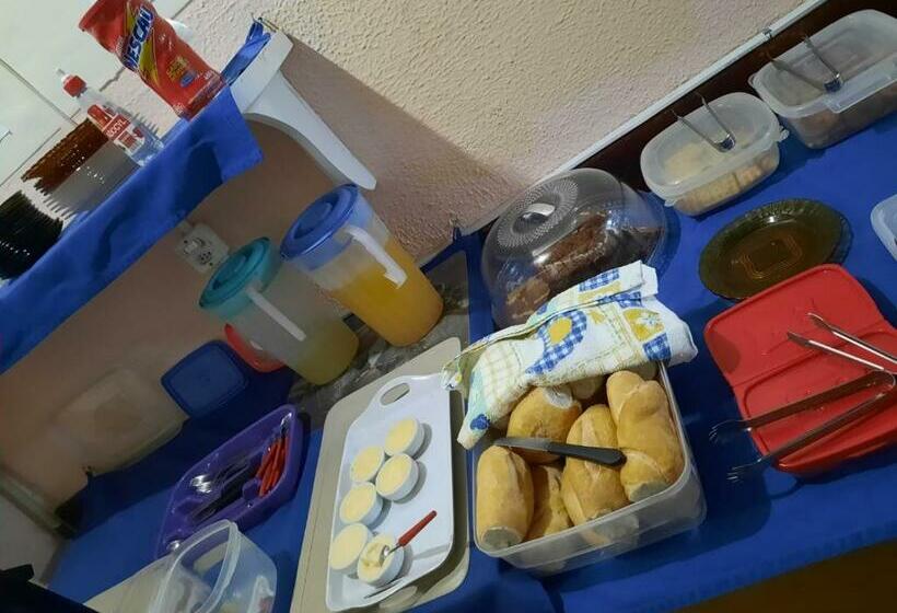 בית מלון כפרי Tropical