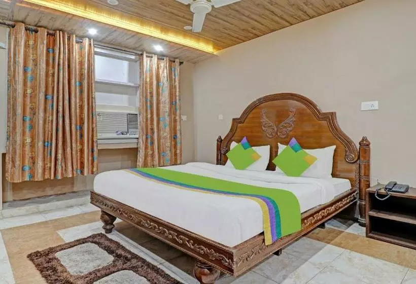 Hotel Vikrant