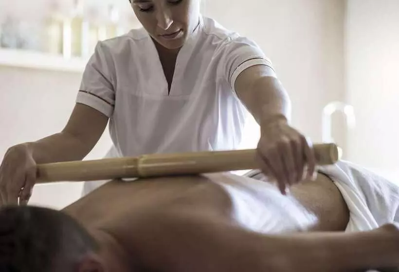 Hotelli Adler Spa Resort Sicilia