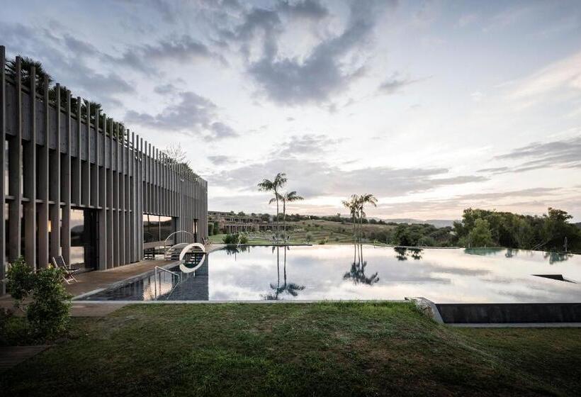 בית מלון כפרי Adler Spa Resort Sicilia